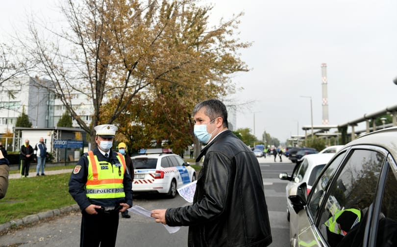 Hadházy hiába kérdezte meg Müllertől, hogy hány koronavírusost ápolnak egyes kórházakban