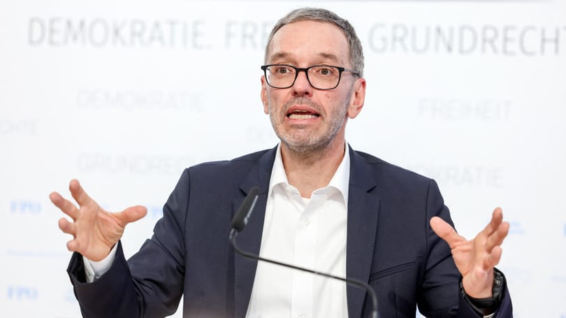 Paul Lendvai: Az osztrák szélsőjobbal kokettálni nem ártalmatlan politikai játék