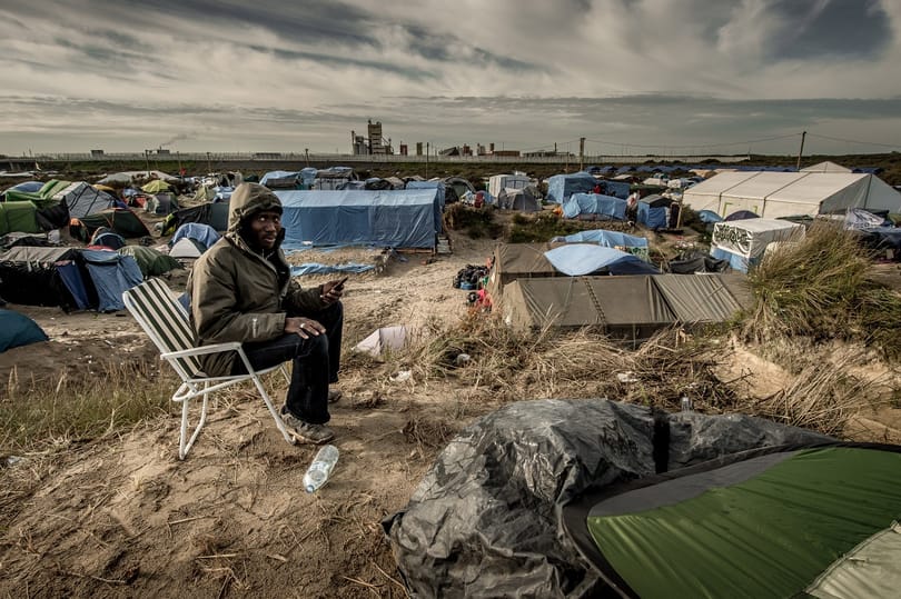 Hétfőtől nekiesnek a menekültek calais-i táborának