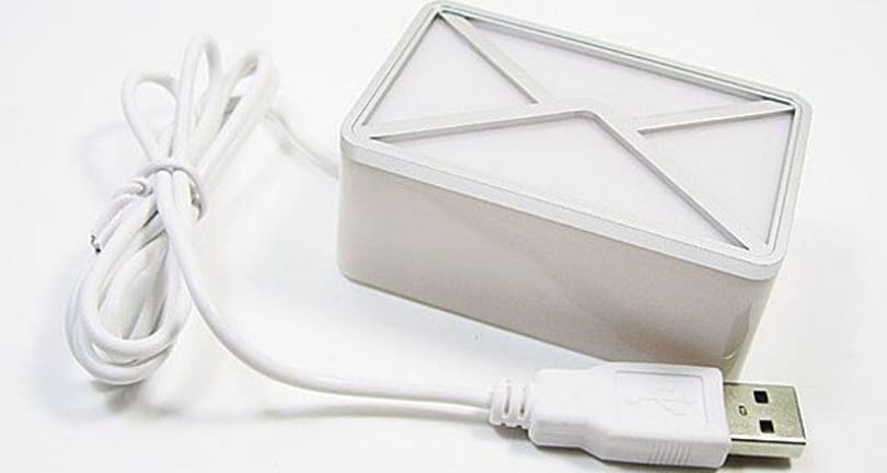 A nap kütyüje – USB e-mail figyelmeztető