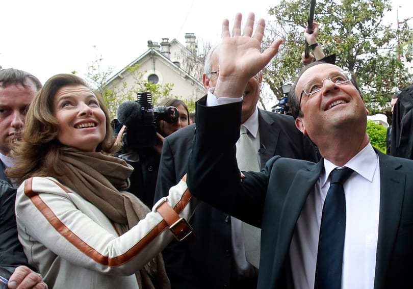 Maradhat újságíró a francia first lady, de politizálnia tilos