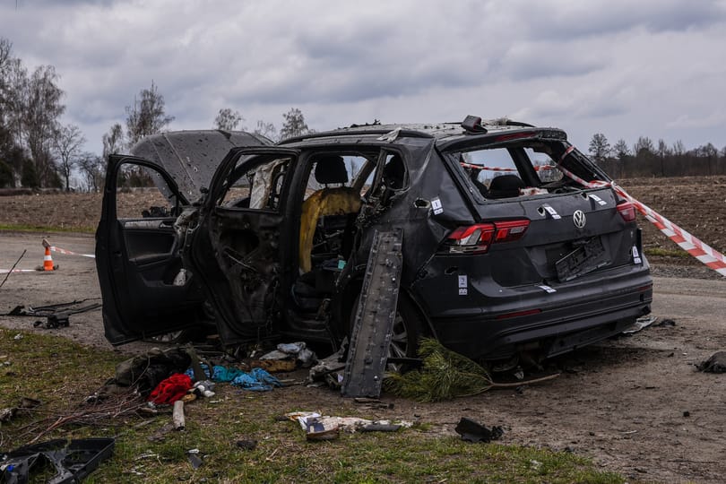 „Becsuktam a szememet, úgy fotóztam a kislány holttestét”