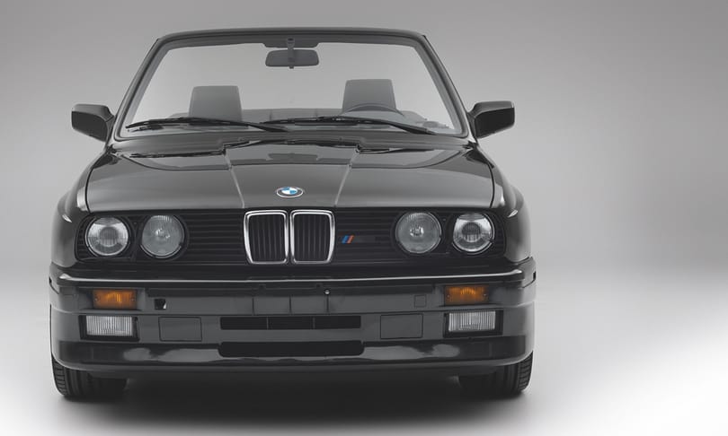 25 évig egy női tulaja volt ennek az eladó szuperritka BMW M3 kabriónak