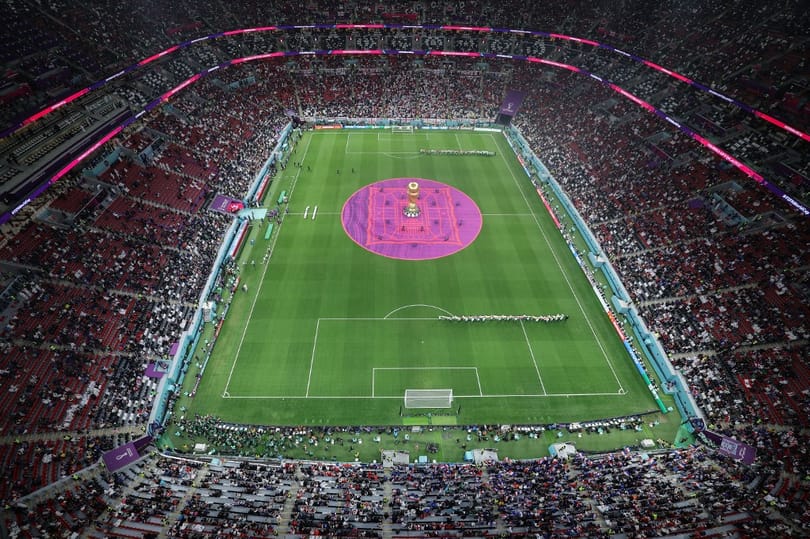 Meghalt egy biztonsági őr, miután lezuhant a katari stadion emeletéről