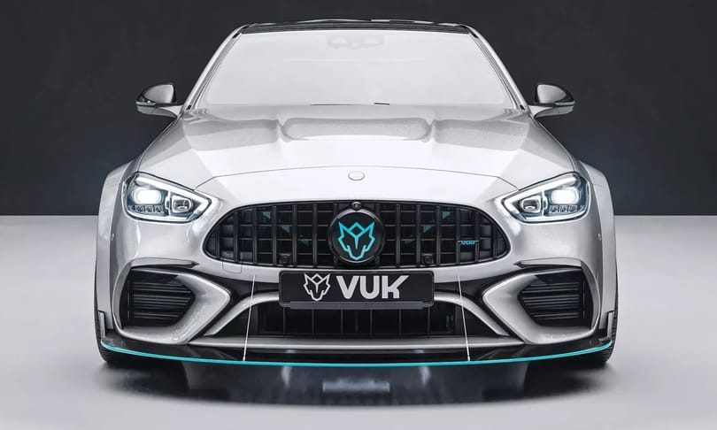 Hipp-hopp, jön Vuk! És biturbó V8-at hoz a Mercedes-AMG C 63-ba
