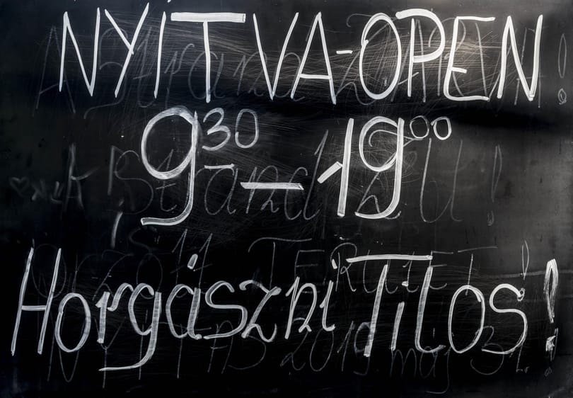 Kormánypártiak gyűrik egymást a választás előtt a Balatonnál