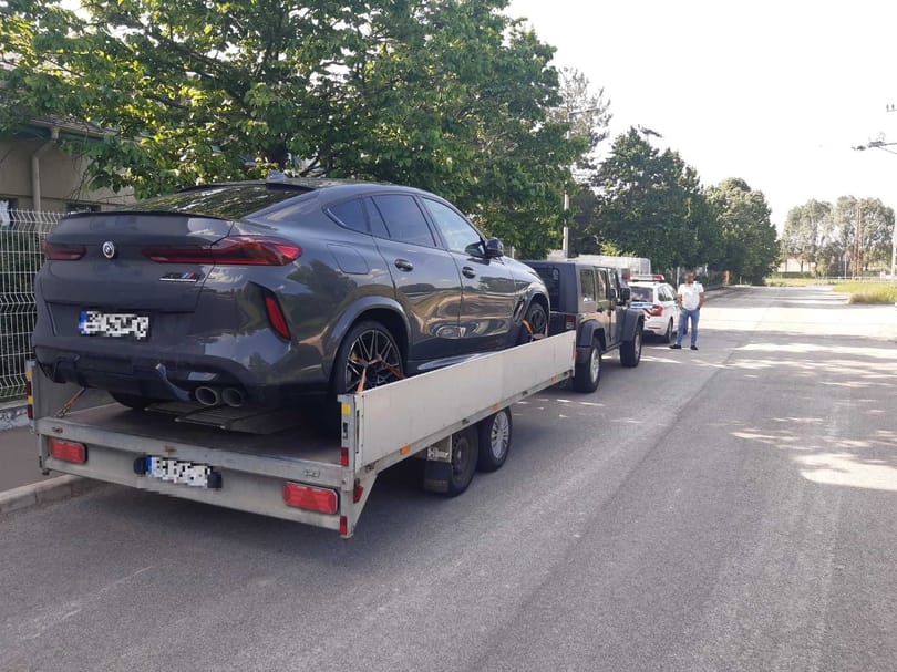 Fotók: Öt horrorkaraván kapott több mint egymilliós bírságot