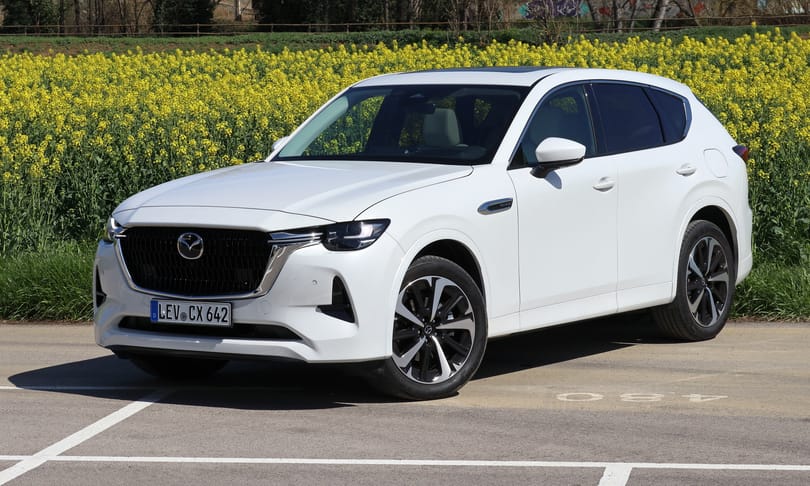 Dehogy halott a dízel: kipróbáltuk az új 6 hengeres Mazda CX-60-at