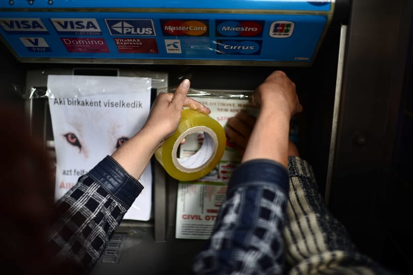 Őszig nem mentik a devizahiteleseket?