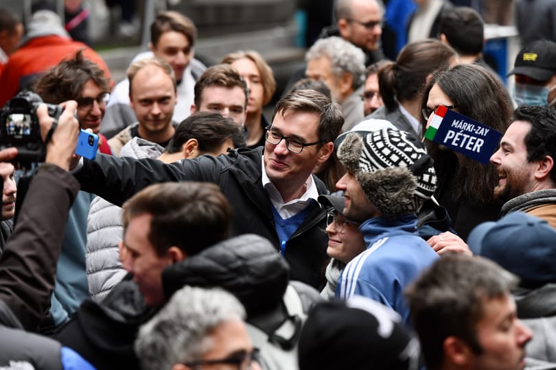 Republikon: a hatpárti összefogás egyre növekvő előnyben van a Fidesszel szemben