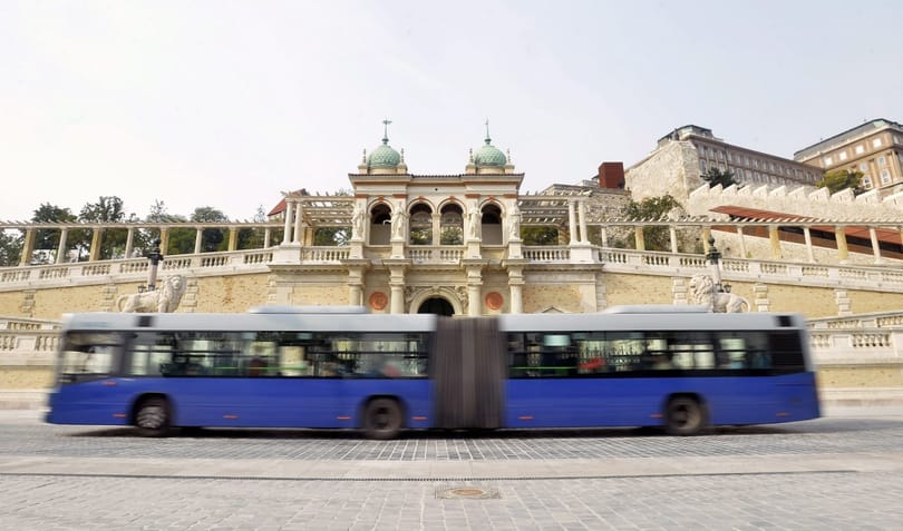 Tarlós: A kormány a saját idejét húzza a buszbeszerzés ügyében