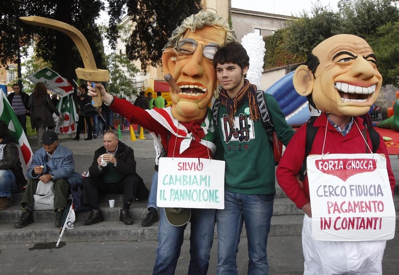 Tízezrek követelték Berlusconi távozását Rómában
