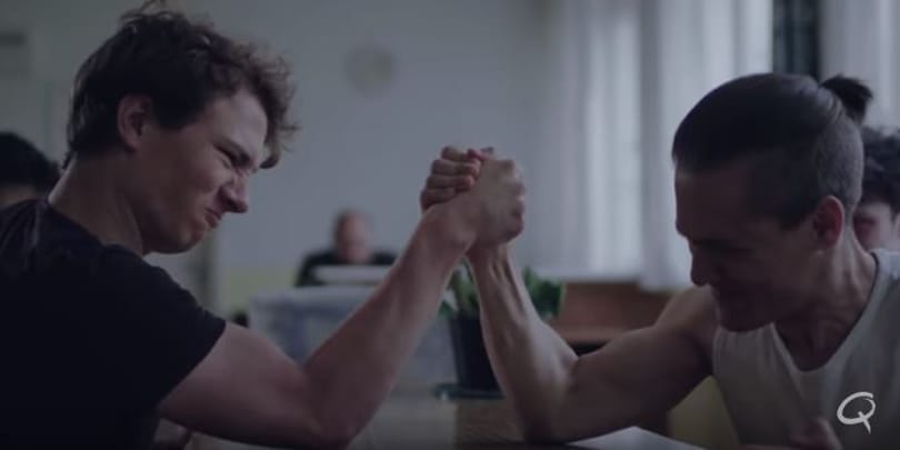 „Nem ördög az ember / Csak elmebeteg” – itt az új Quimby-klip