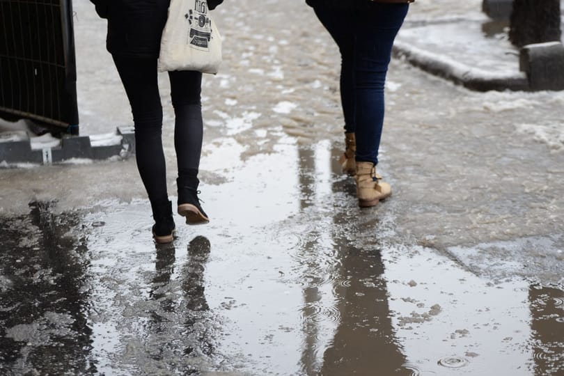 Jön az ónos eső, viharos széllel tér vissza a tél
