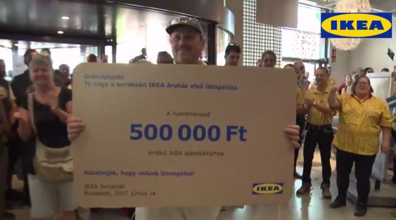 500 ezres utalványt kapott a soroksári Ikea első látogatója – videó