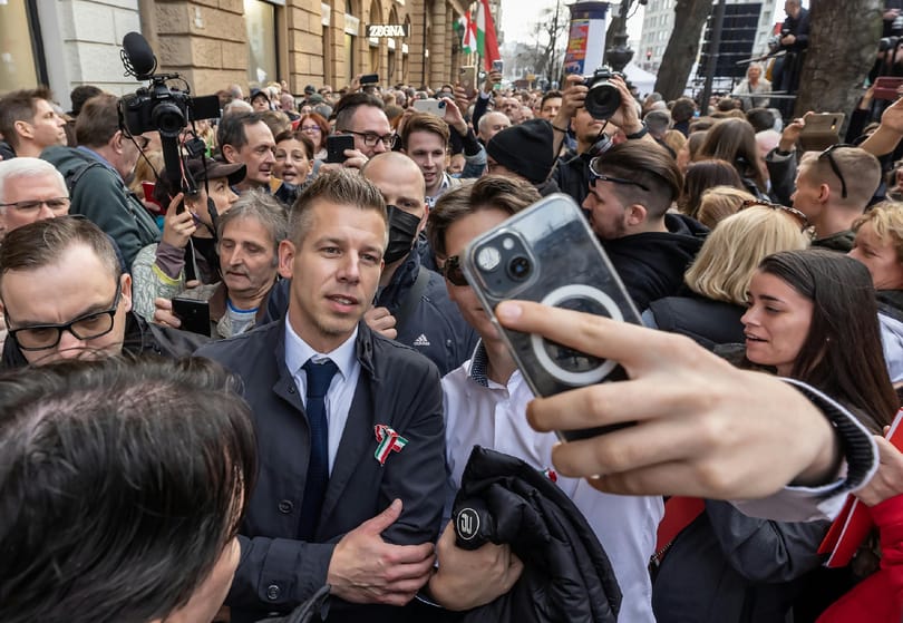 Félelem és kapkodás a Karmelitában: Orbán ott gyengül, ahonnan a kétharmadot kapta