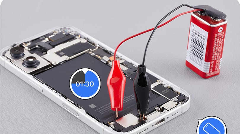 Nem vicc: egy 9 voltos elemre is szükség van az iPhone 16 akkumulátorának cseréjéhez