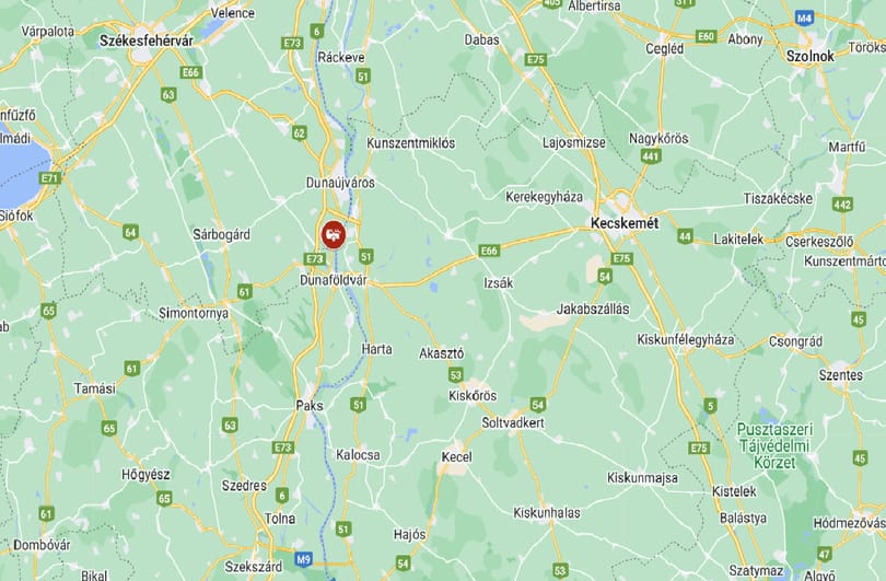 Baleset miatt egy sávon megy csak a forgalom a 6-os úton