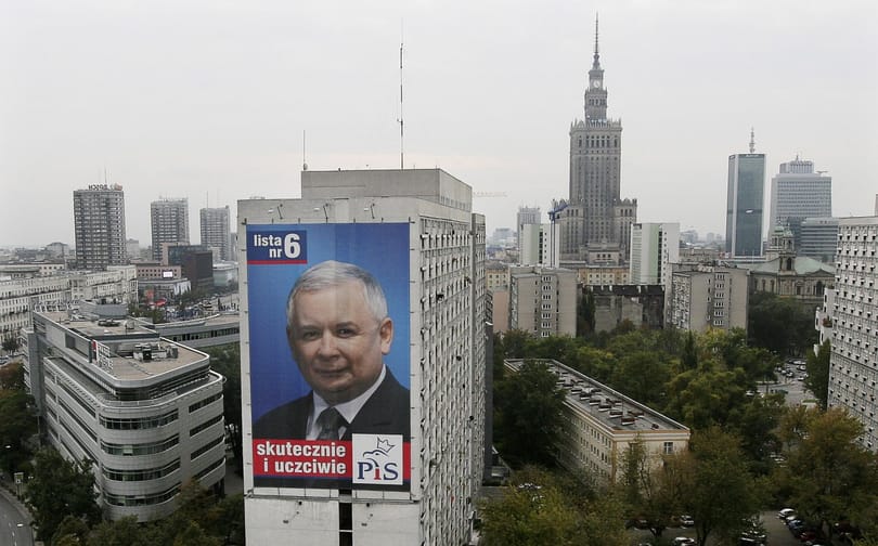 Tilos az óriásplakátok használata a lengyel kampányokban