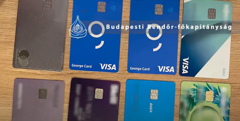 Online csalások pénzeit tisztára mosó csoportot fogtak el a rendőrök