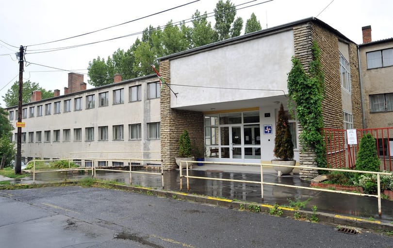 Tizennyolcan távoztak a Cseppkő utcai gyermekotthonból a kötelező „kifogástalan életvitel” ellenőrzés miatt
