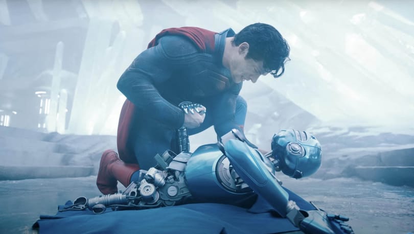 Farokcsóválásból jeles – az új Superman-film kritikája
