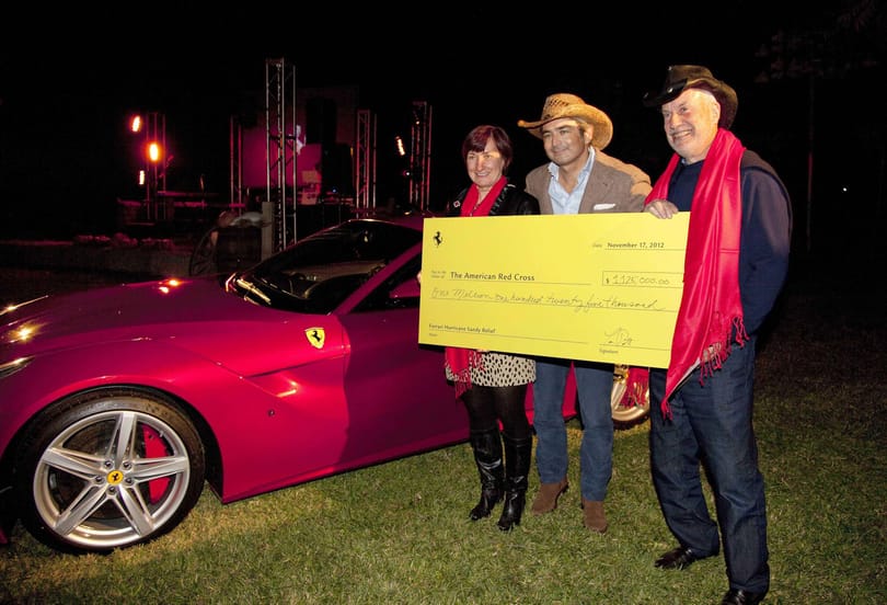 Ferrari: másfélmillió dollár a Sandy-hurrikán áldozatainak