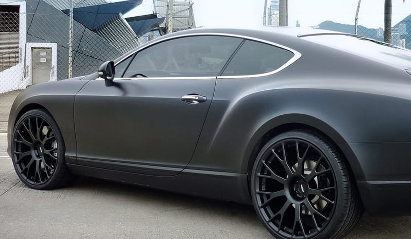 Ellopták Budapest leghíresebb Bentley-jét