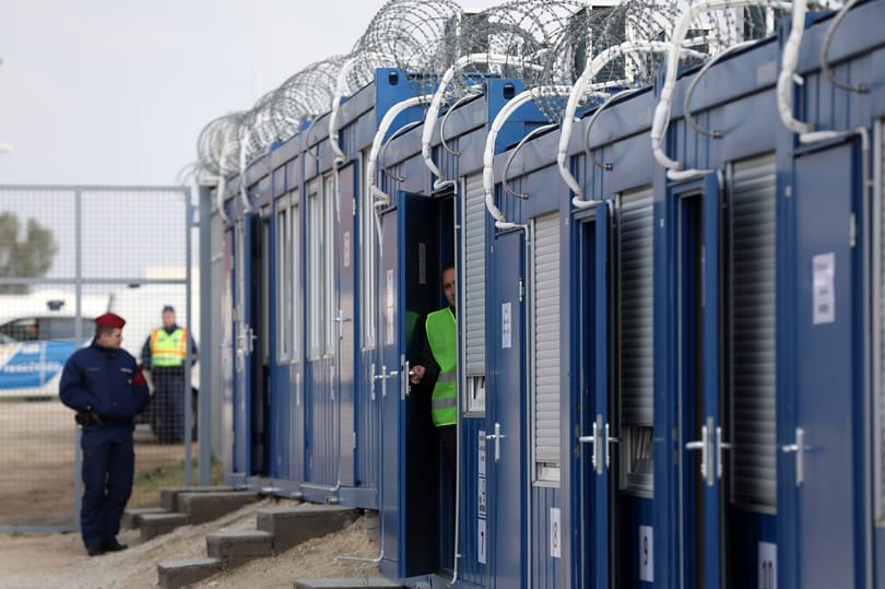 Tényleg a magyarok százmilliárdját viheti el a migránsok ellátása?