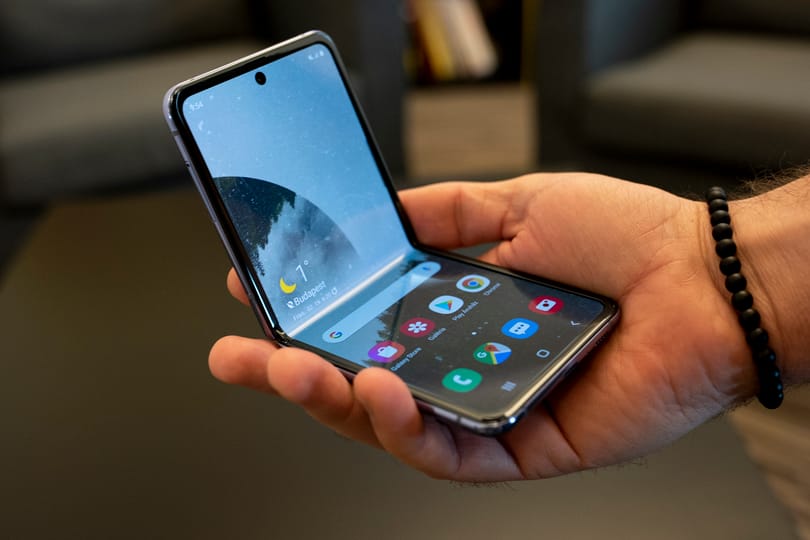 Áttörés közeleg a mobilok piacán, elsöpörheti az ujjlenyomat-olvasást, és az arcfelismerést is