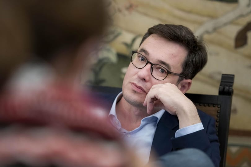Egy balatoni nyaraló felével gyarapodott Karácsony Gergely
