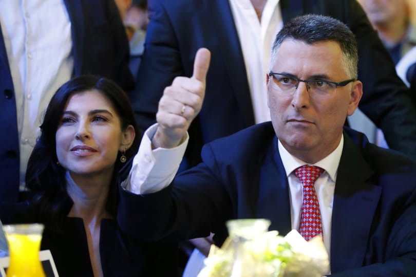 Izrael alapító kormányfője tanította földrajzra Netanjahu legújabb kihívóját