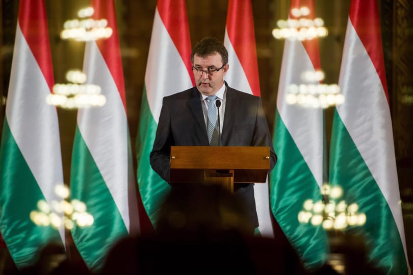 Orbán pitbulldózere – Az ember, aki arcát adta a CEU kinyírásához