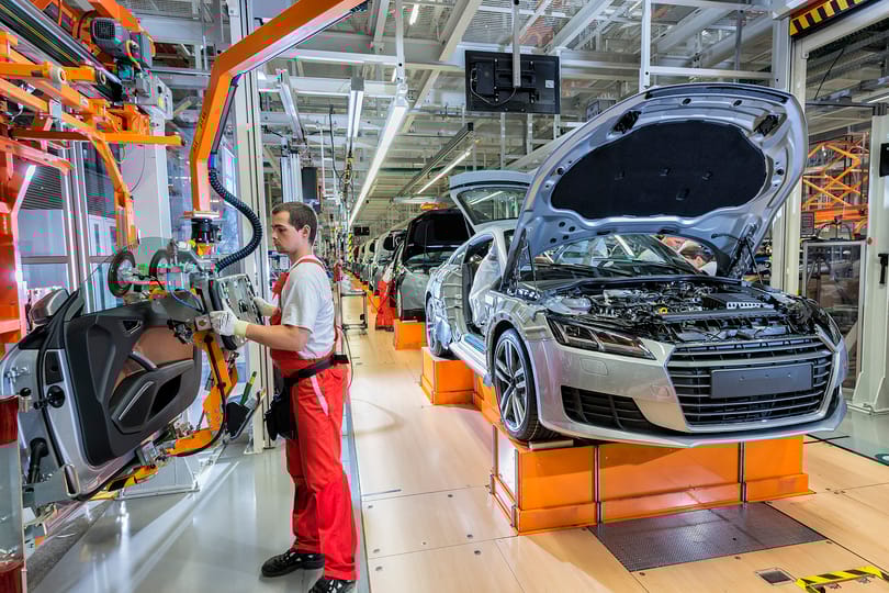 A magyar melós szemében egy állami cég majdnem lepipálja az Audit és a Mercedest
