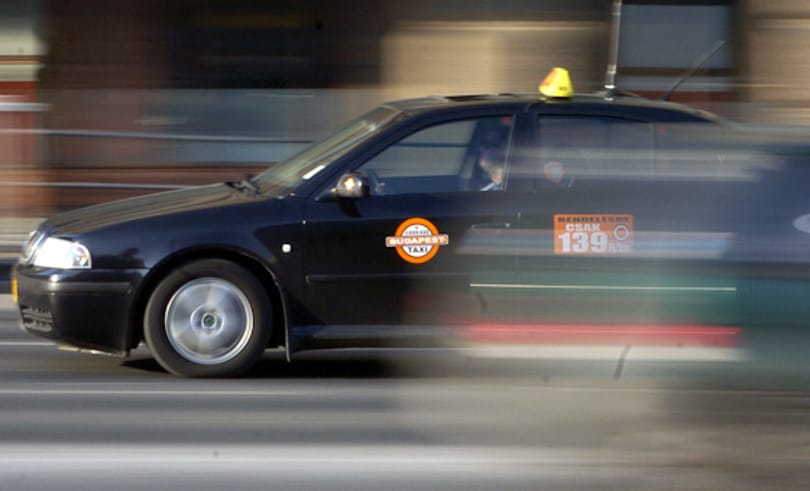 Összeomolhat a magyar taxipiac