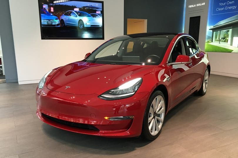 Mostantól Magyarországra is szállít a Tesla