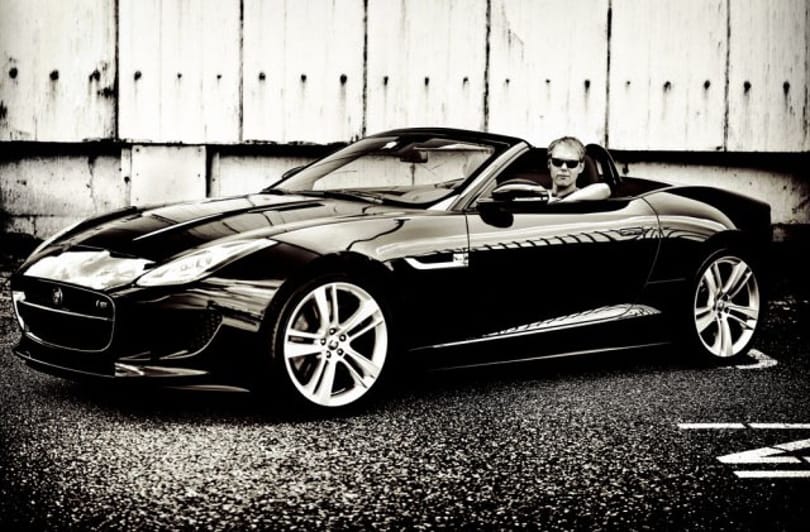 Jaguar-csúcsragadozót kapott a menő holland DJ - fotók