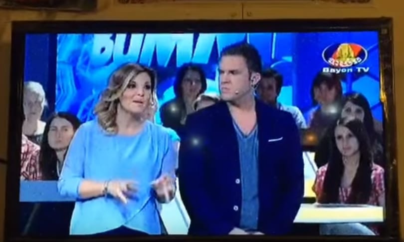 TV2-s vetélkedőt néznek egy ázsiai országban – videó