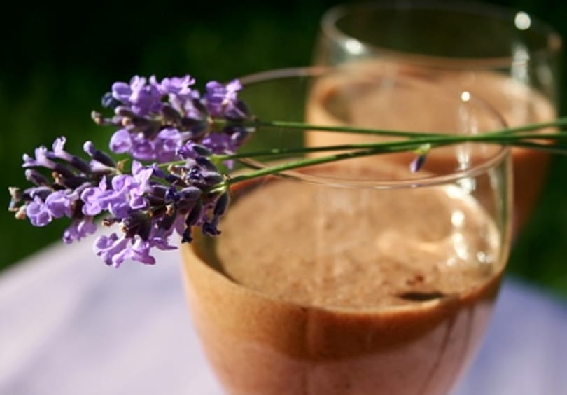 A hét receptje: levendulás tejcsokoládé mousse