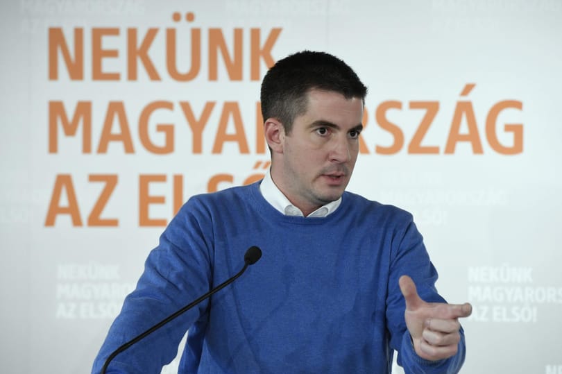 A Fidesz Stop Gyurcsány! Stop Karácsony! címmel indított petíciót