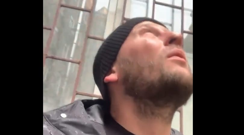 Videó: Élő közvetítés közben csapódott rakéta egy ukrán épületbe