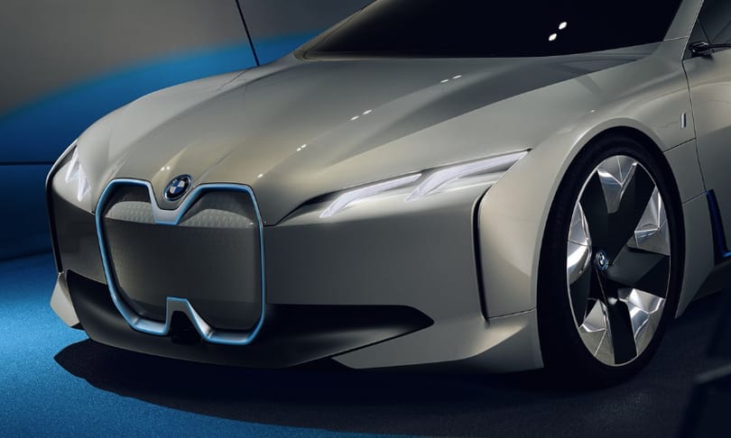 BMW i4: bejelentették a legújabb bajor villanyautót, félhet a Tesla?