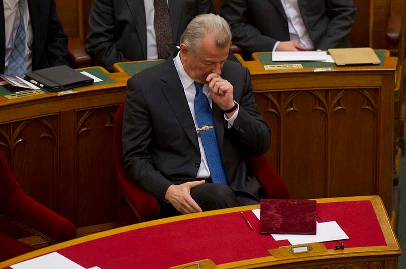 SE: nem ajánlottak peren kívüli egyezséget Schmitt Pálnak