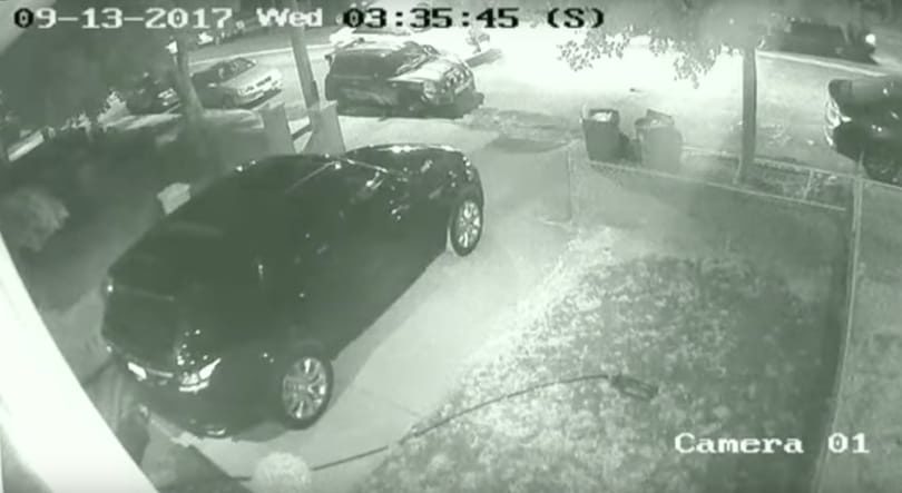 Instant karma: bosszút állt az autós, akinek beálltak a garázsfeljárója elé