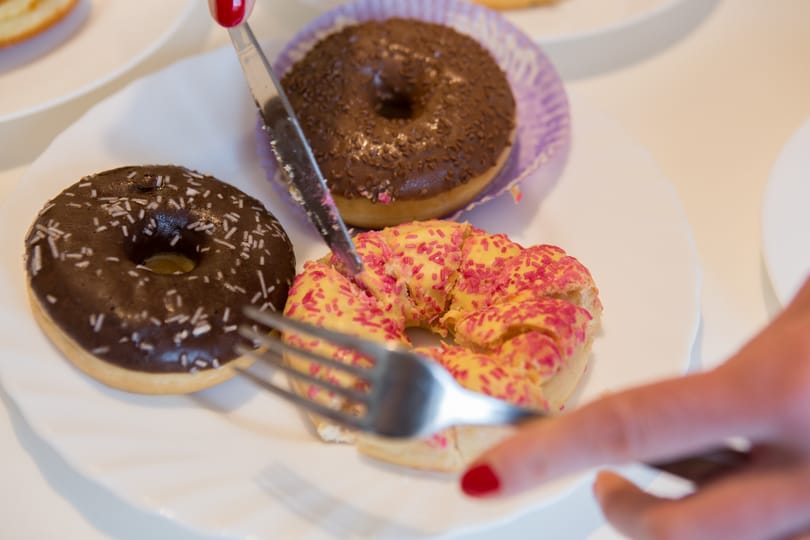 Most már egyértelmű: elhízást okoz, ha ilyen ételeket eszik