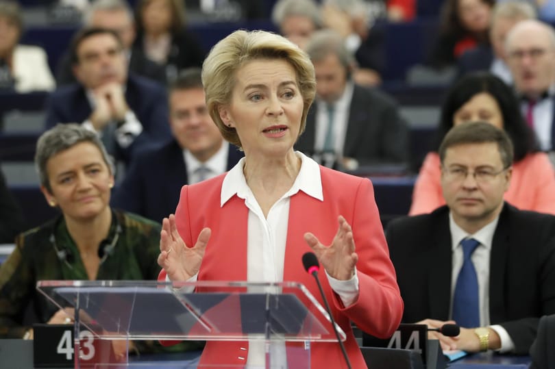 Megszavazták a Várhelyivel felálló Európai Bizottságot