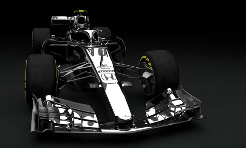Csupa króm csillogó F1-autó – Önnek hogy tetszik?