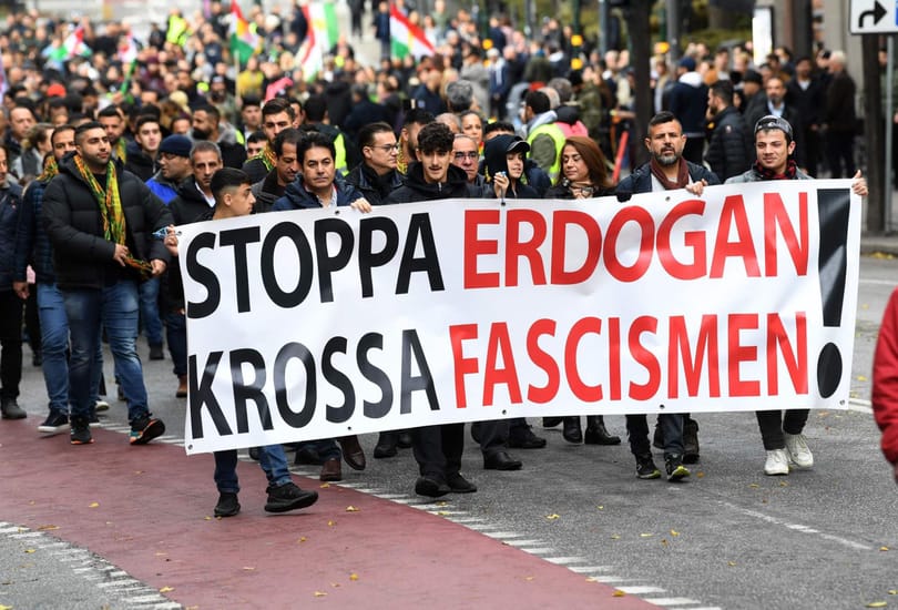 Svédország és Törökország viszonya megromlott a kurdok befogadása miatt