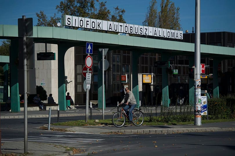 Mentőket is riasztottak egy siófoki balesethez