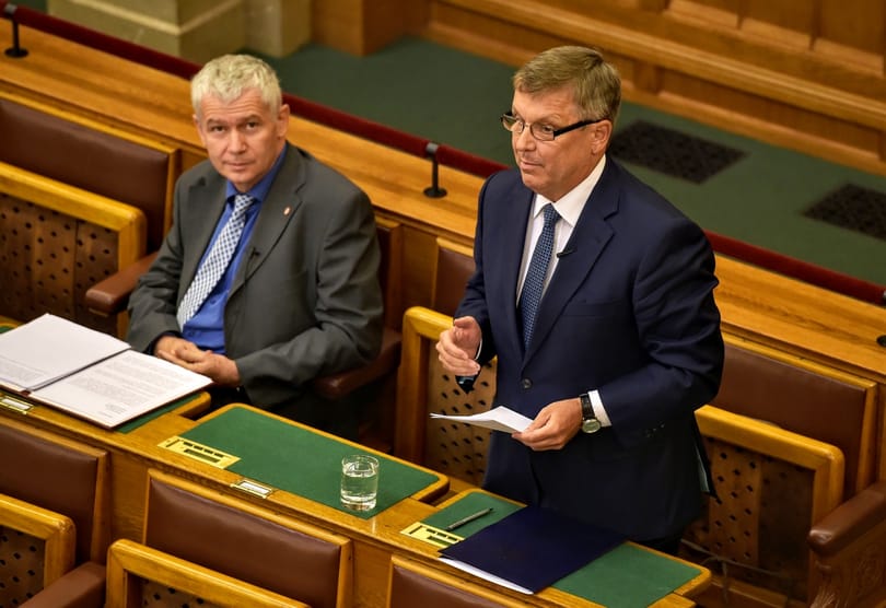 Matolcsyékat az oslói nagykövet cége taníthatja angolra 18 millióért